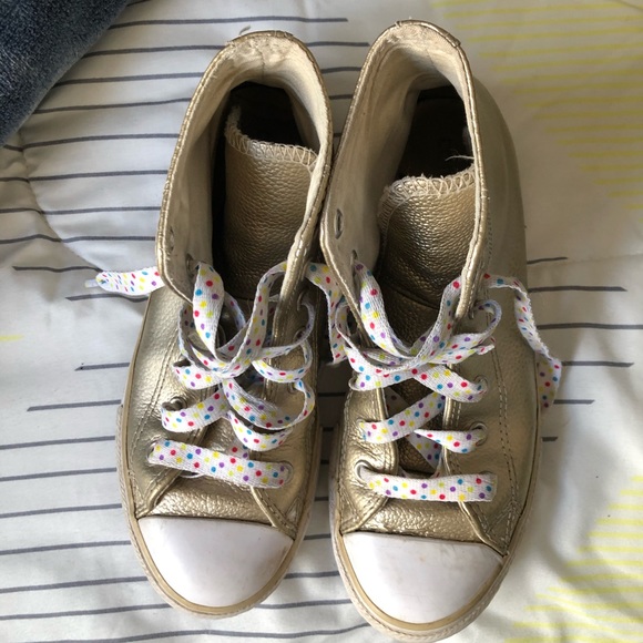 GOLD CONVERSE - Picture 2 of 5